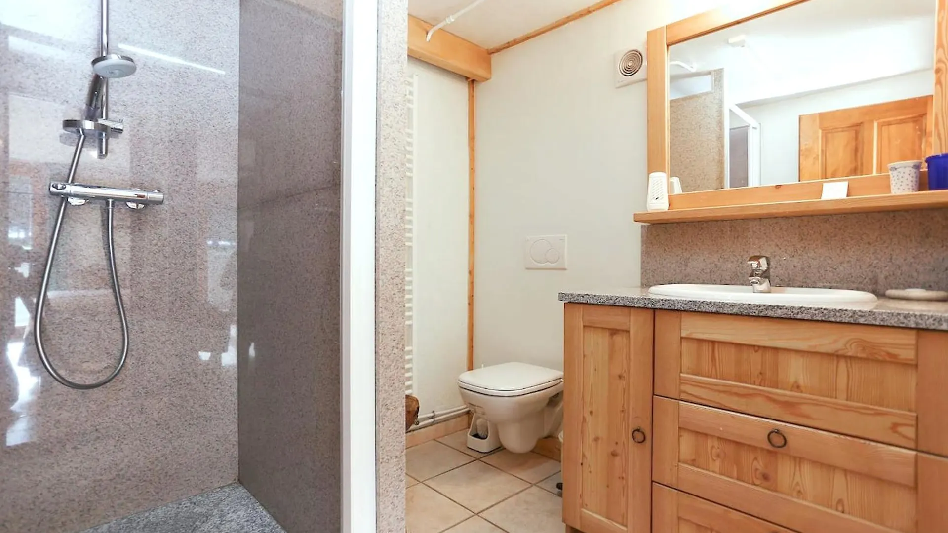 Appartement Confortable A Chamonix Avec Jacuzzi 50 M² Apartment